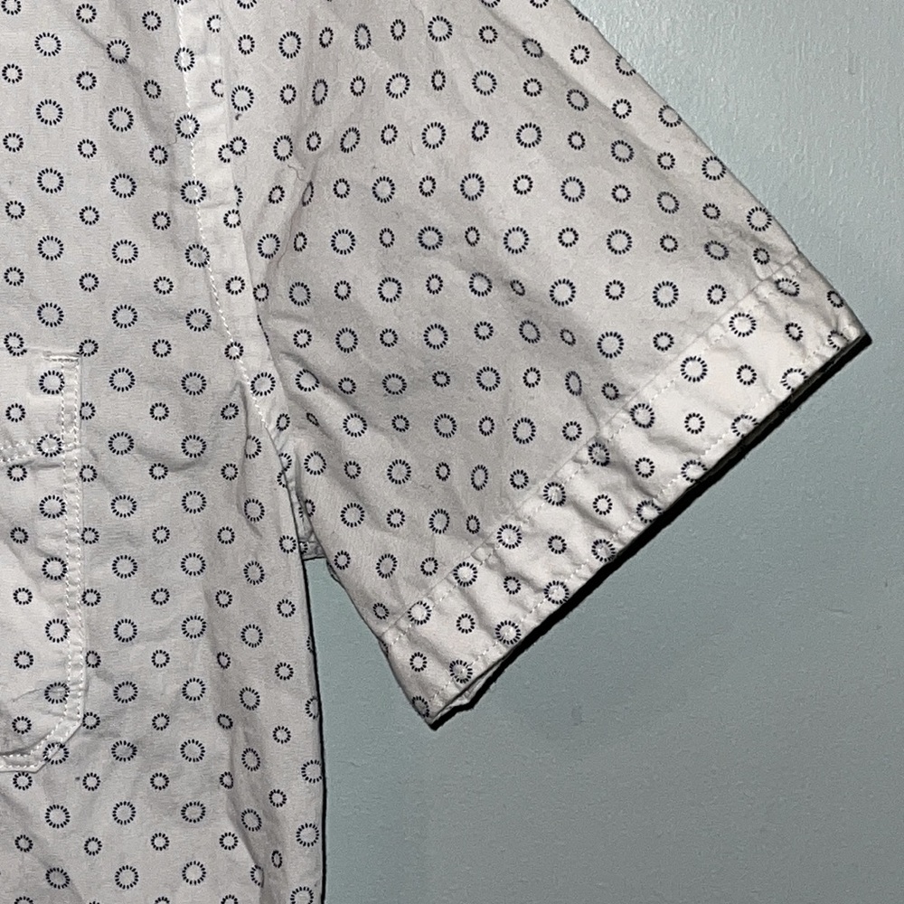 Express Button Down - Picture 4 of 10